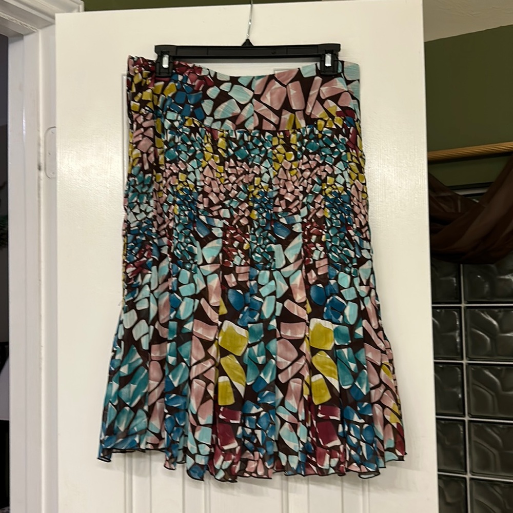 Ninety pleated skirt euc